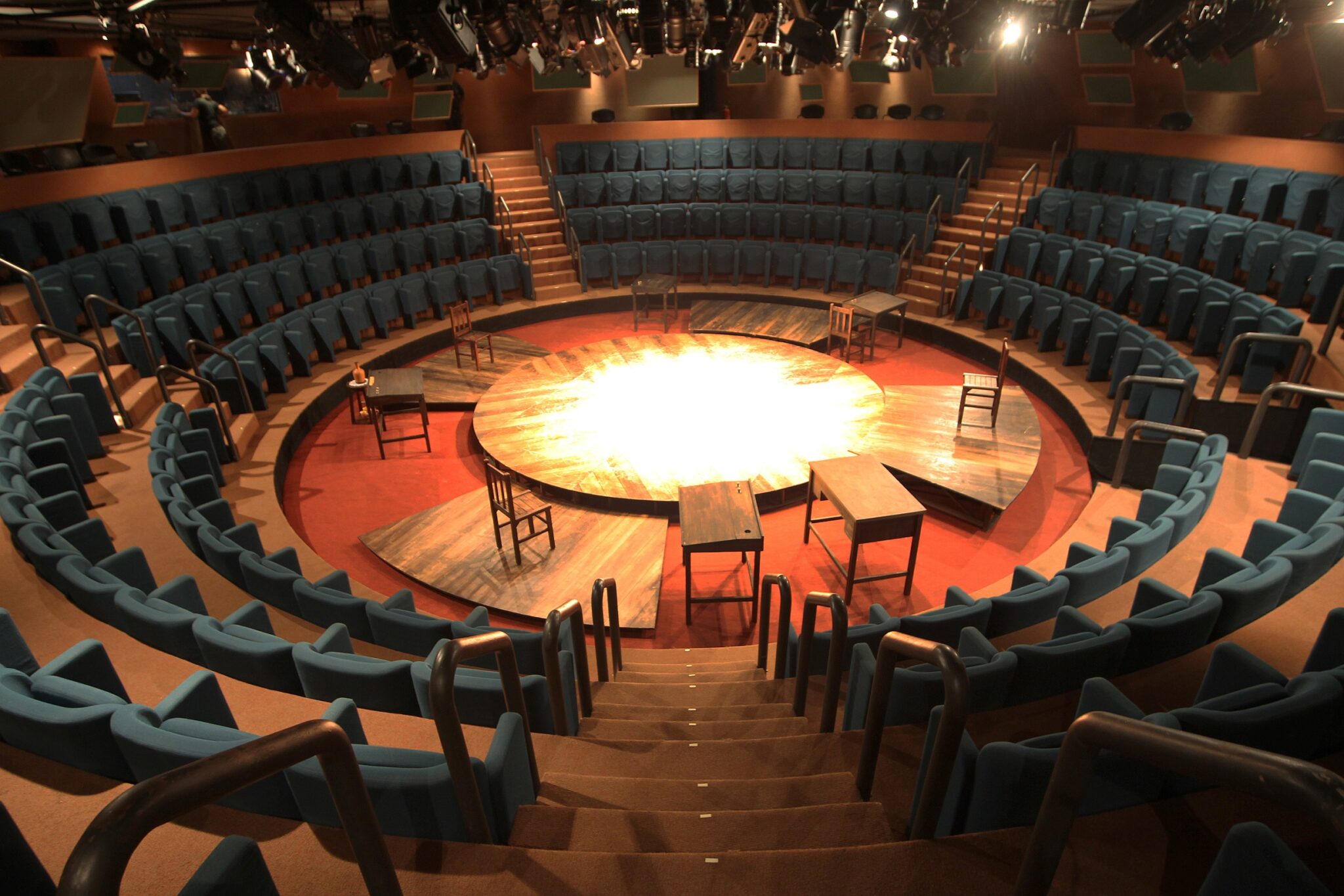 Espetáculos teatrais que se apresentaram no Sesc RJ levam os prêmios Shell e CBTIJ 2023